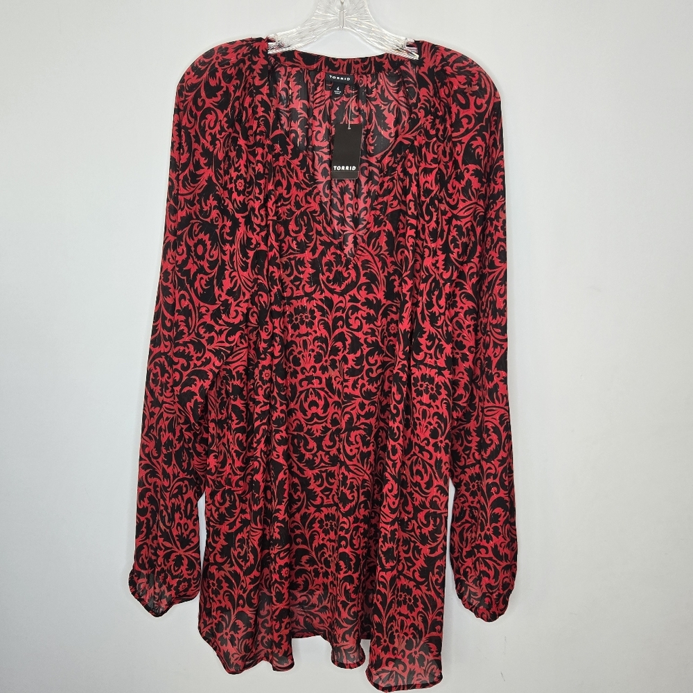 NWT Torrid Crinkle Chiffon Sheer Long Sleeve Blouse Red Black Fleur Size 4X - Picture 4 of 10